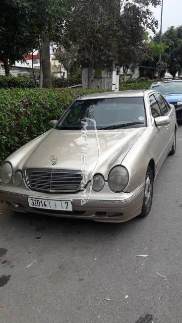 MERCEDES-BENZ 220 E 220 occasion 1998663
