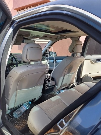 MERCEDES-BENZ 220 2010 occasion 2598304