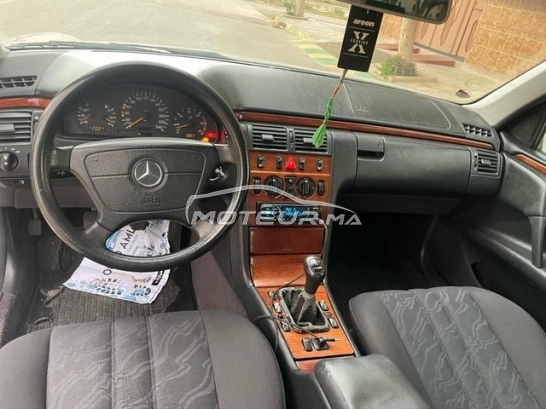 ميرسيديس-بينز 220 مستعملة 2890676