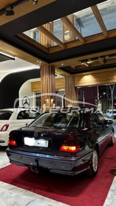 MERCEDES-BENZ 240 occasion 3580627