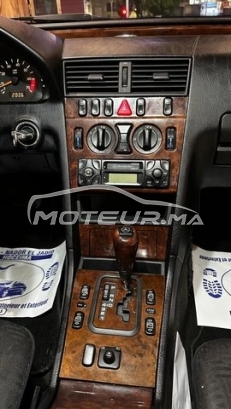 MERCEDES-BENZ 240 occasion 3580631