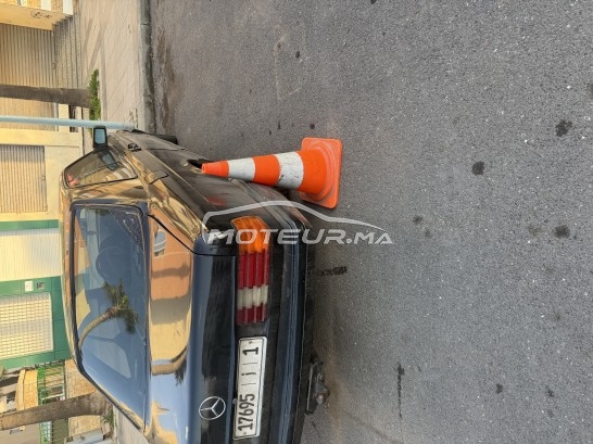 ميرسيديس-بينز 560 Mercedes 560 sec مستعملة 2462331