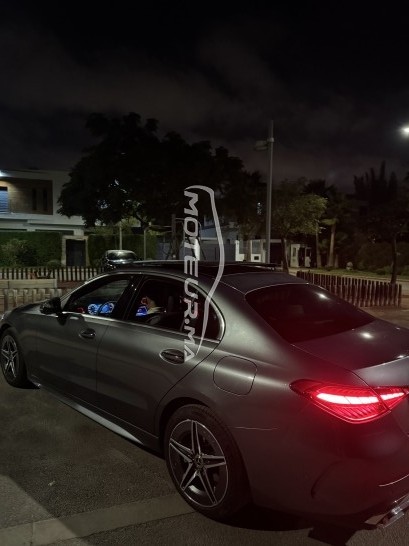 ميرسيديس-بينز كلاسي سي C300de مستعملة 2679945