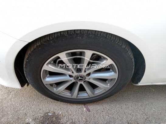 ميرسيديس-بينز كلاسي ي مستعملة 2404071