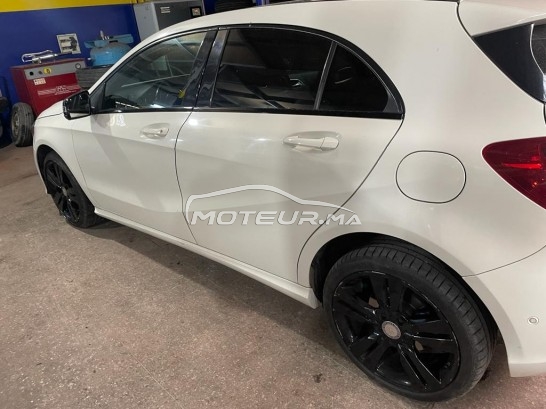 ميرسيديس-بينز كلاسي ا 200 d مستعملة 1603617