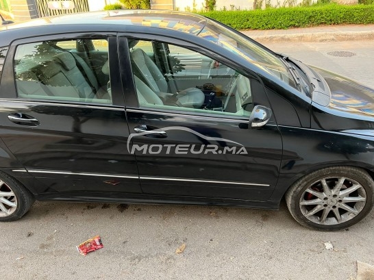 ميرسيديس-بينز كلاسي ب مستعملة 1660421