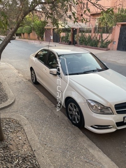 ميرسيديس-بينز كلاسي سي 200 مستعملة 1665376