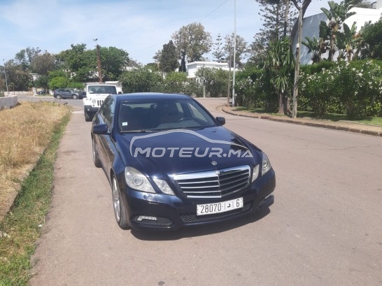 ميرسيديس-بينز كلاسي سي E250d مستعملة 1875927