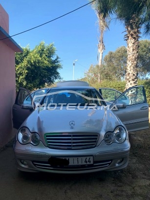ميرسيديس-بينز كلاسي سي C220 cdi w203 مستعملة 1704600