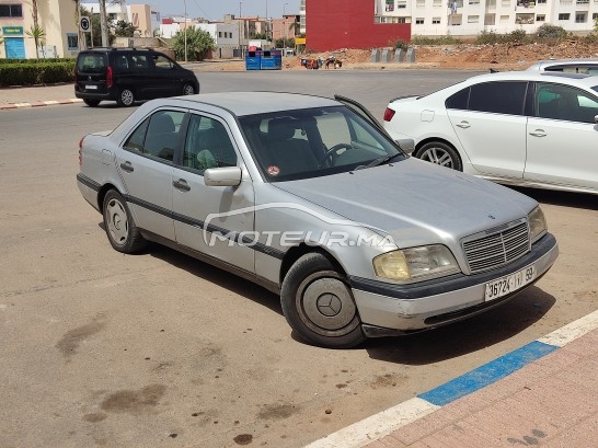 MERCEDES-BENZ Classe c Normal classique mécanique occasion 1671551