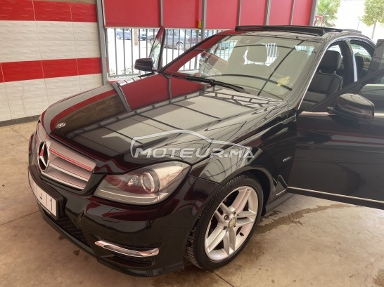 ميرسيديس-بينز كلاسي سي W204 مستعملة 1212426