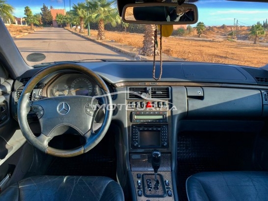 MERCEDES-BENZ Classe e E320 avantgard occasion 1684017