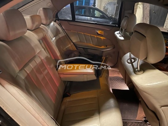 ميرسيديس-بينز كلاسي ي 220 مستعملة 1234220