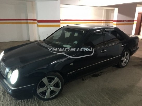 ميرسيديس-بينز كلاسي ي مستعملة 1216373