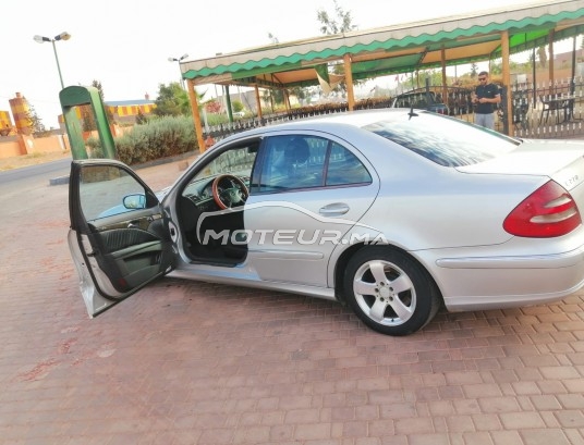 ميرسيديس-بينز كلاسي ي 270 مستعملة 1226088