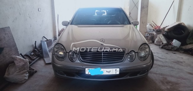 ميرسيديس-بينز كلاسي ي 270 مستعملة 1226087