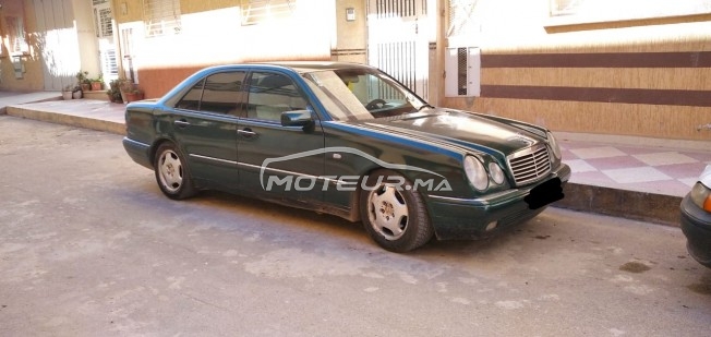 ميرسيديس-بينز كلاسي ي مستعملة 1238444