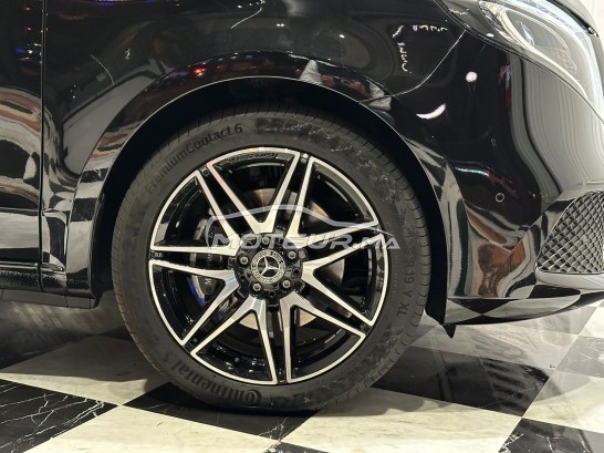 ميرسيديس-بينز كلاسي ف 300d مستعملة 1793537