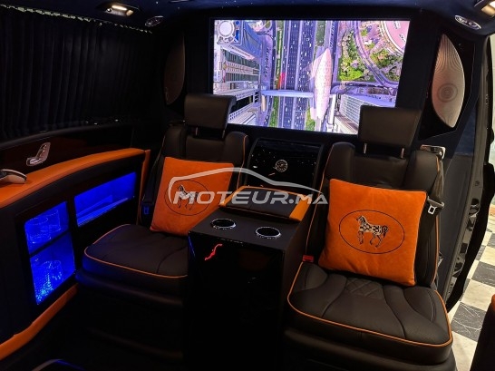 ميرسيديس-بينز كلاسي ف 300d مستعملة 1793533