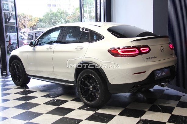 ميرسيديس-بينز كلاسي جلس 300 de 4matiic مستعملة 1566078