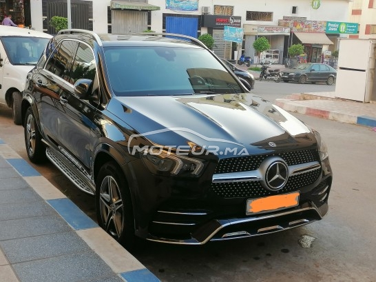 ميرسيديس-بينز كلاسي جلي 300 d 4 matic مستعملة 1658388
