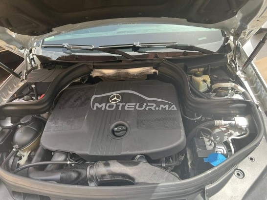 ميرسيديس-بينز كلاسي جلك 220 4 matic مستعملة 1676856