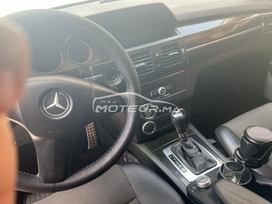 ميرسيديس-بينز كلاسي جلك 220 4 matic مستعملة 1676862