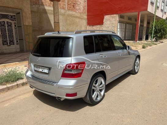 ميرسيديس-بينز كلاسي جلك 220 4 matic مستعملة 1676854