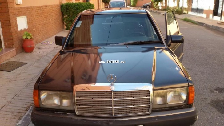 سيارة مستعملة للبيع Mercedes 190 1991 الديزل 83966 مراكش المغرب