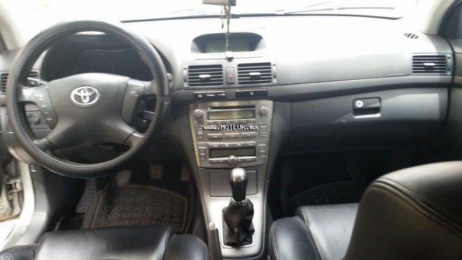 TOYOTA Avensis occasion 18121