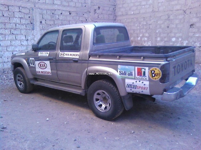 TOYOTA Hilux occasion 168703