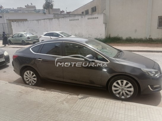 أوبل استرا مستعملة 1696638