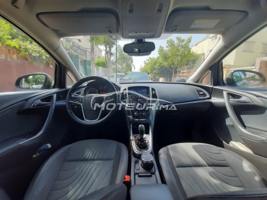 أوبل استرا مستعملة 1674296