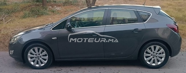 أوبل استرا J cosmos مستعملة 1696427