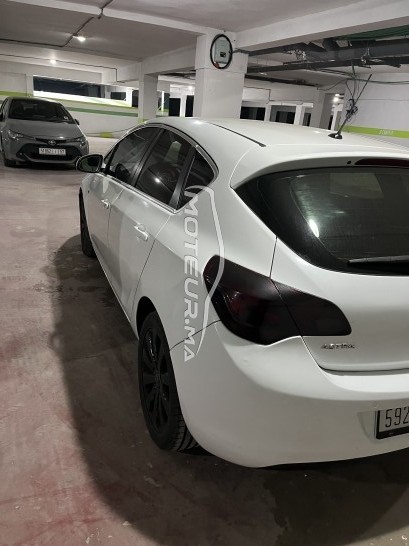 أوبل استرا Cosmo مستعملة 2171423