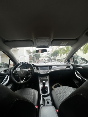 أوبل استرا مستعملة 1999440