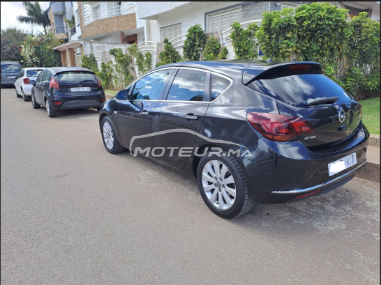 OPEL Astra 2013 occasion 1936983