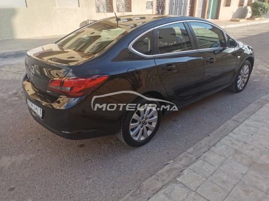 أوبل استرا Berline مستعملة 1703657