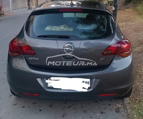 أوبل استرا J cosmos مستعملة 1696424