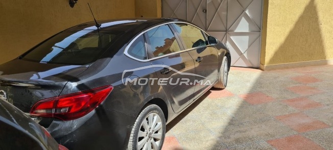 أوبل استرا مستعملة 1746998