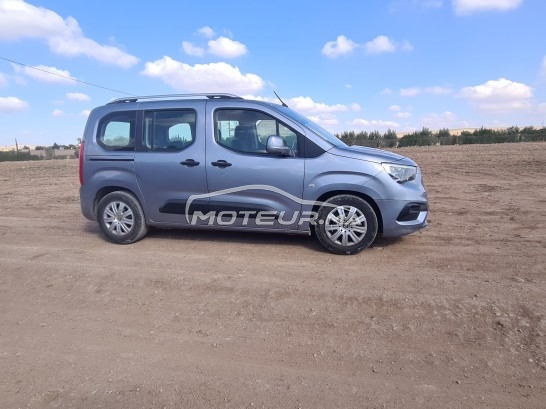 أوبل كومبو مستعملة 2010855