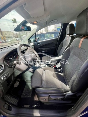 أوبل كروسلاند مستعملة 1998592