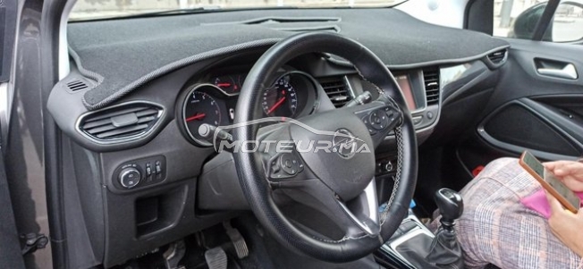 opel crossland