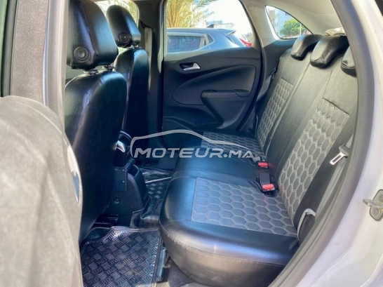 أوبل كروسلاند مستعملة 2979848