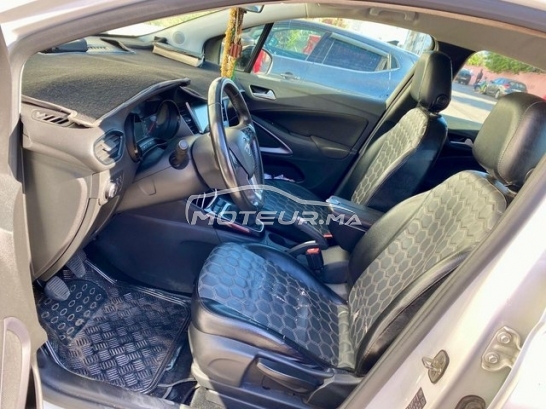 أوبل كروسلاند مستعملة 2979851