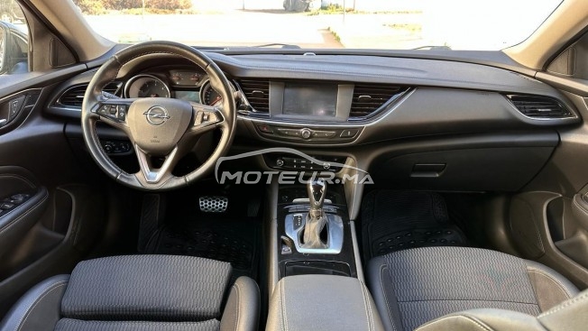 أوبل ينسيجنيا مستعملة 2743689