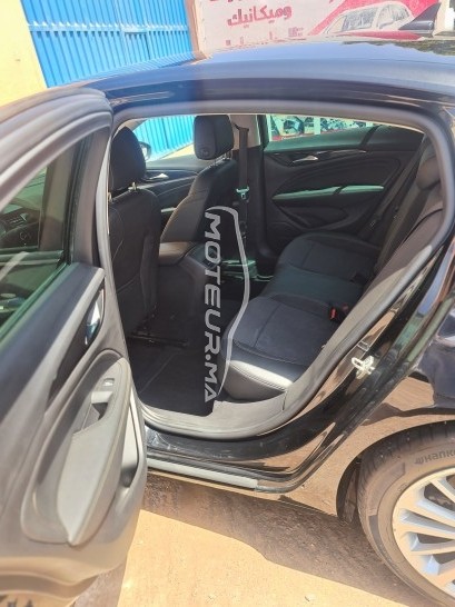 أوبل ينسيجنيا Turbo d 2.0 at مستعملة 1615072