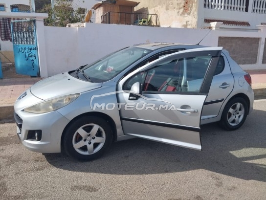 PEUGEOT 207 2011 occasion 2527538