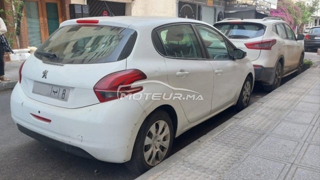 سيارة في المغرب PEUGEOT 208 - 489177
