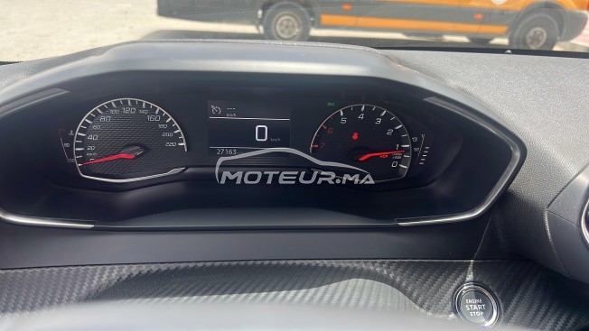 PEUGEOT 208 occasion 2486234